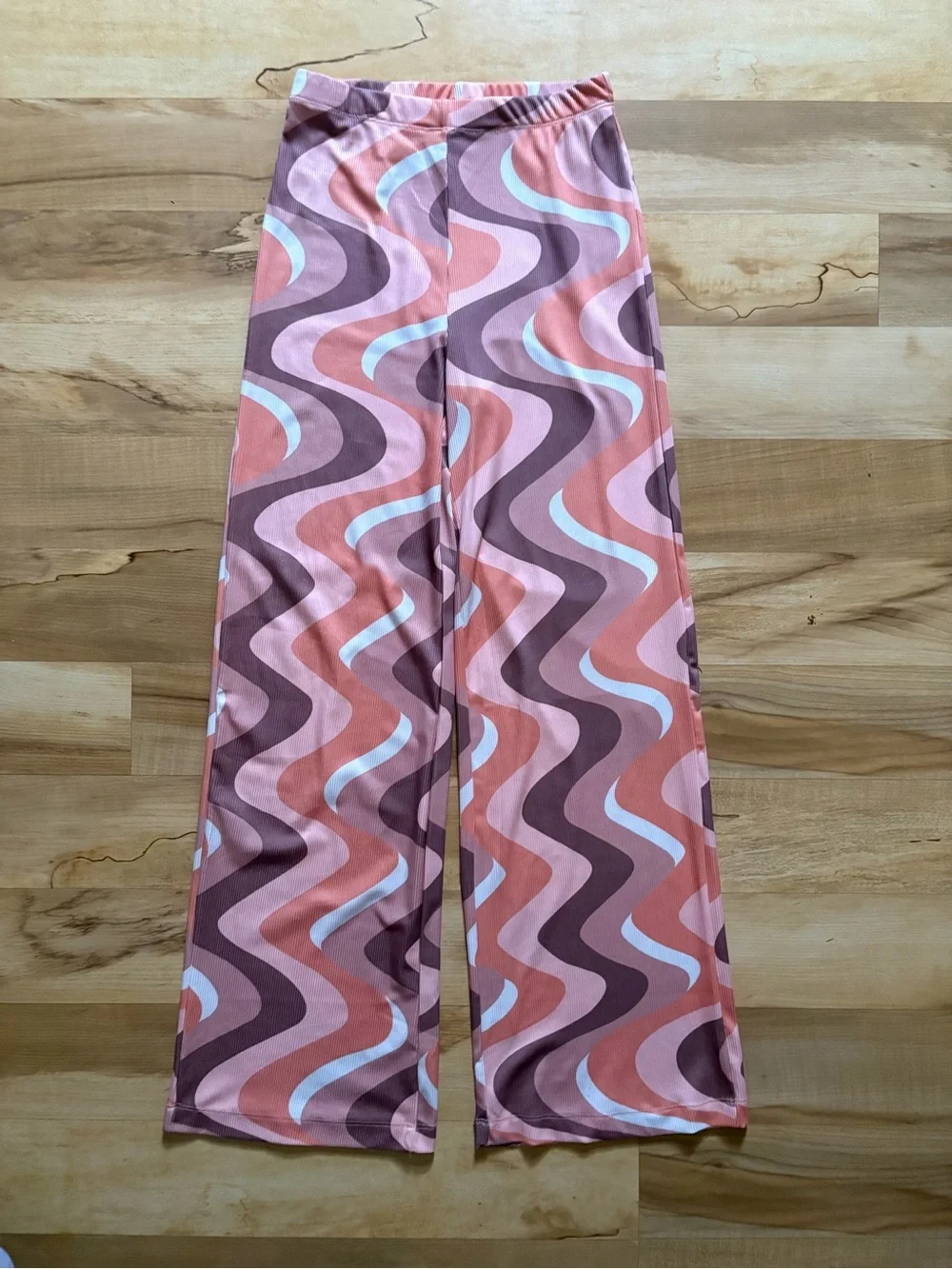 Princess Polly retro wave